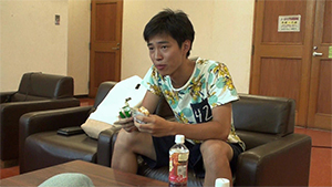 夏に枯れる向日葵②